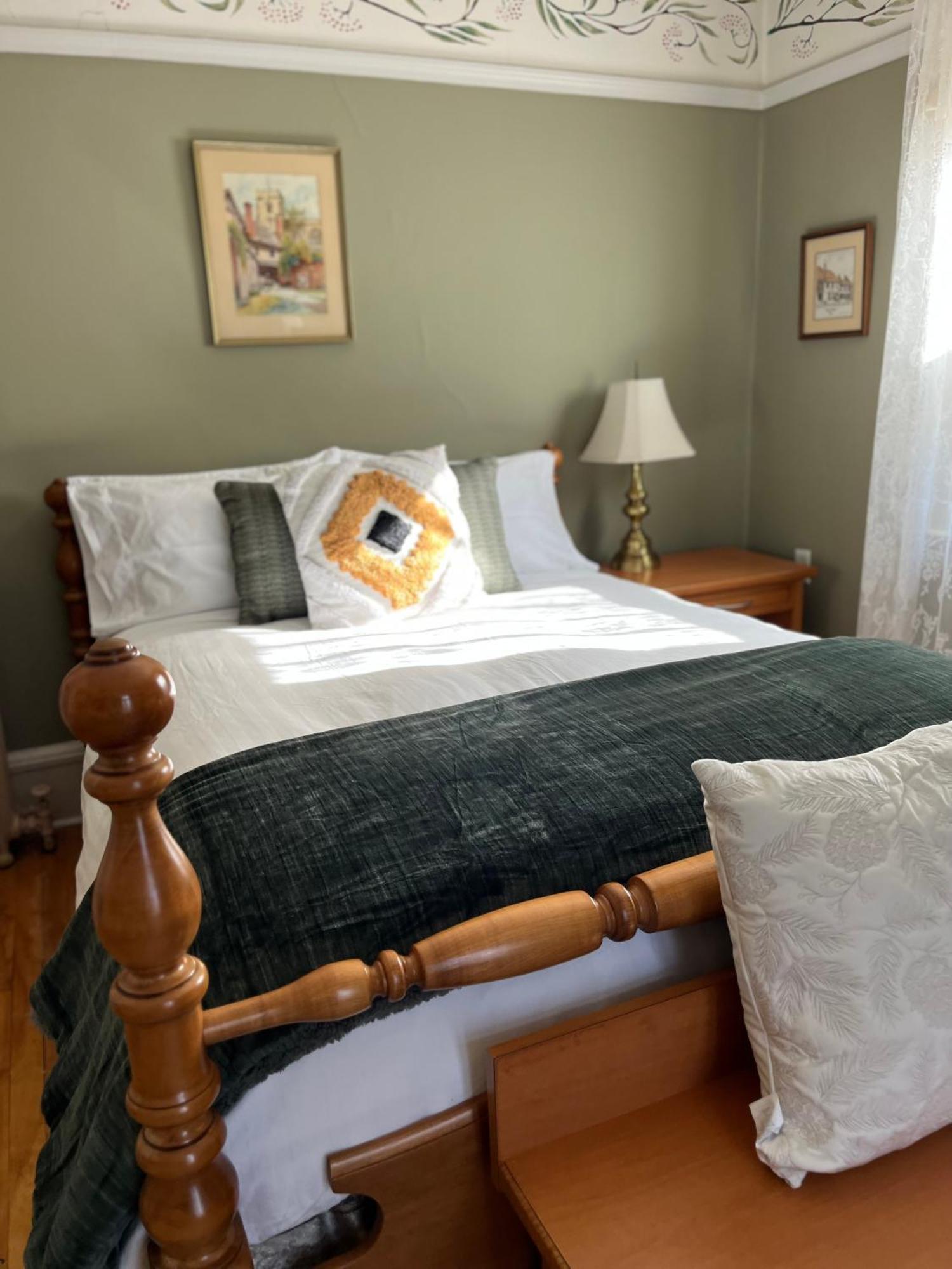 Stirling House Kelowna
